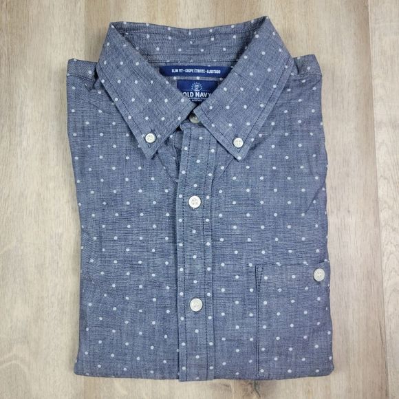 Men's Gap Button-up w/ Free Sweater, Size Mediums - Picture 4 of 6